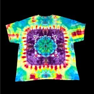 4 point mandala T-shirt